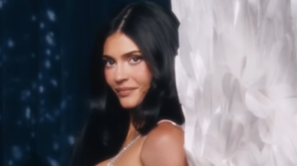 Kylie Jenner: Έκανε ντεμπούτο στο Victoria’s Secret Fashion Show με το πιο ακριβό Fantasy Bra